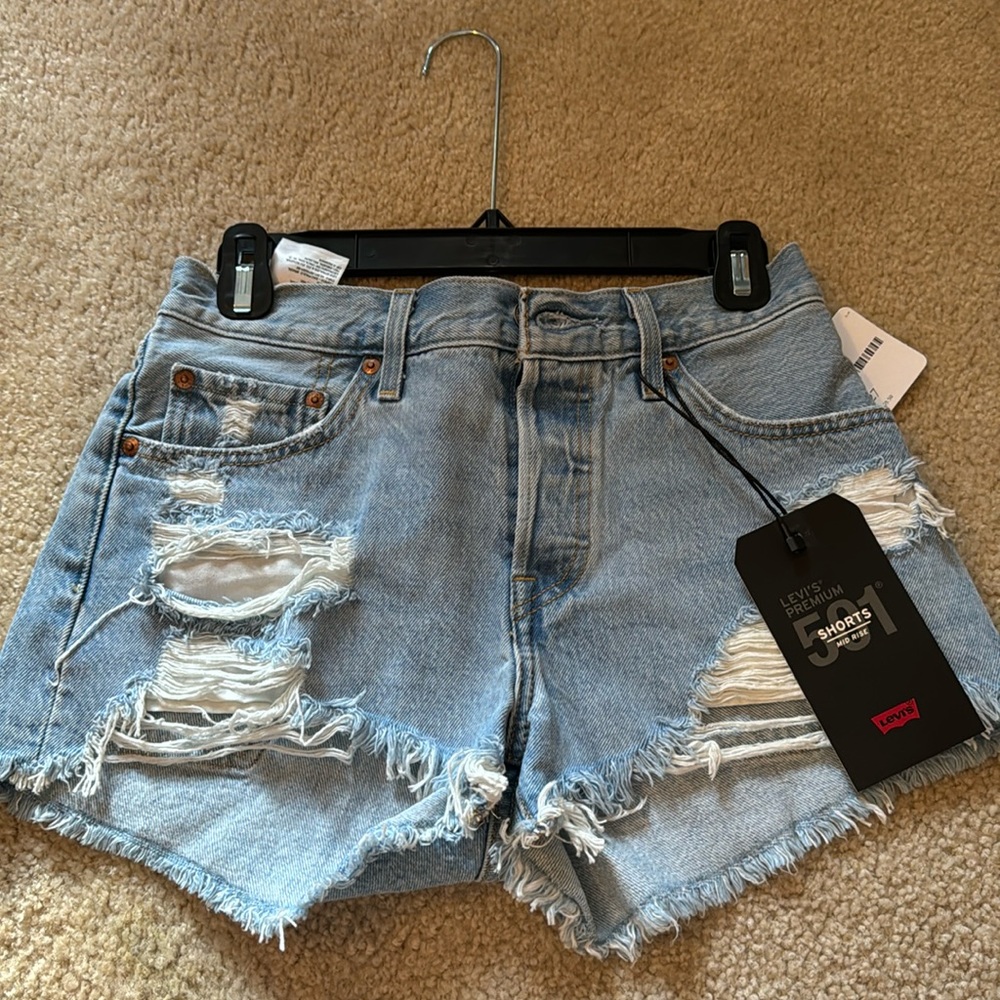 Levi’s Premium 501 Mid Rise Shorts | Size 27 | NEW WITH TAGS
